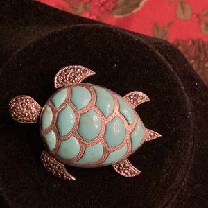 Beautiful statement piece turtle pin/pendant